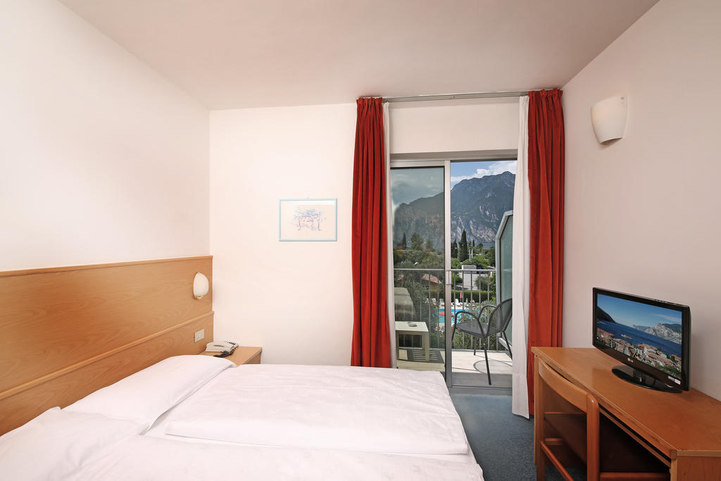 טורבולה Hotel Villa Verde מראה חיצוני תמונה